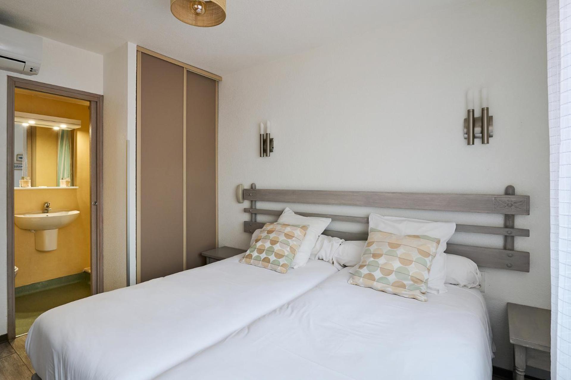 Hotel Les Mimosas Argeles-sur-Mer Ngoại thất bức ảnh