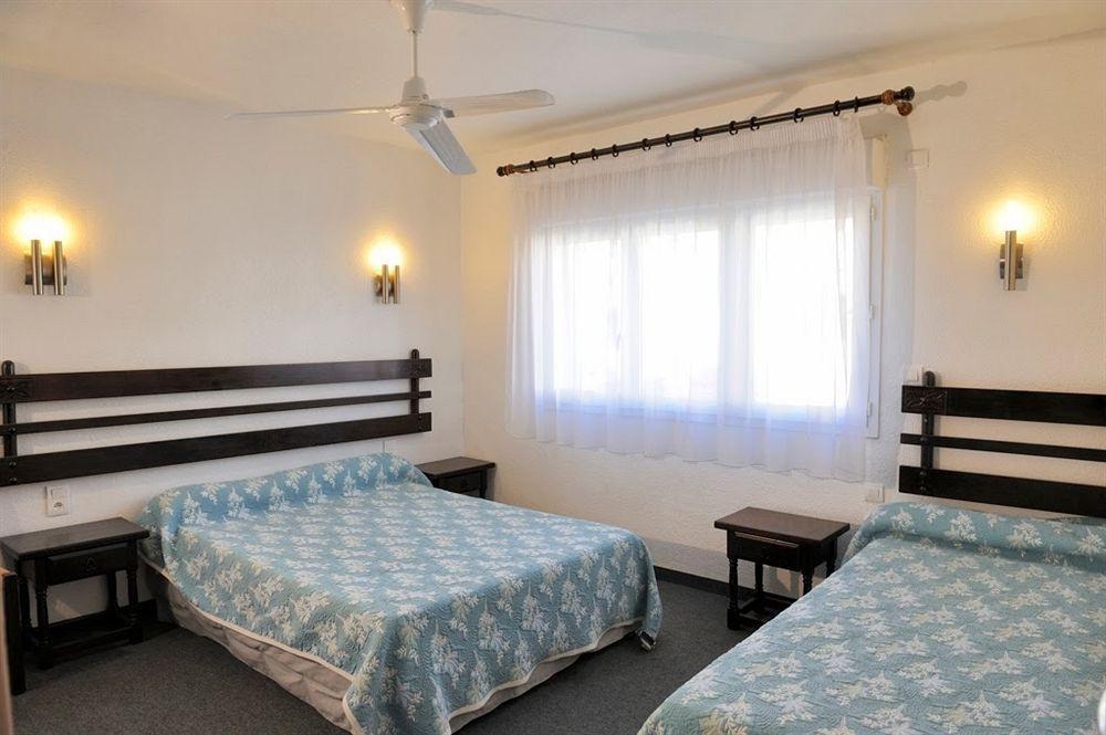 Hotel Les Mimosas Argeles-sur-Mer Ngoại thất bức ảnh