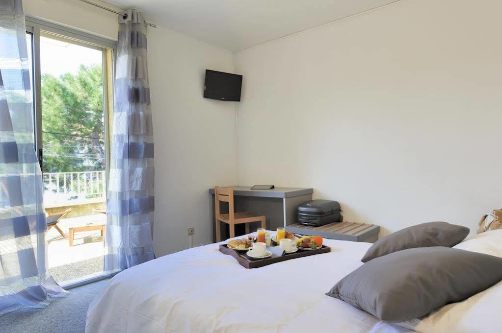 Hotel Les Mimosas Argeles-sur-Mer Ngoại thất bức ảnh